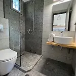 Ninemo Residences Skiathos Apartment