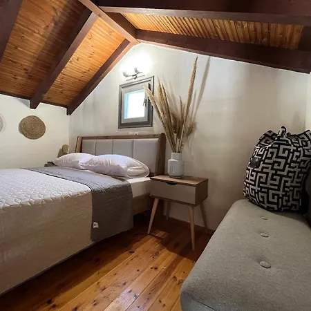 아파트 Ninemo Residences Skiathos 아클라디에스