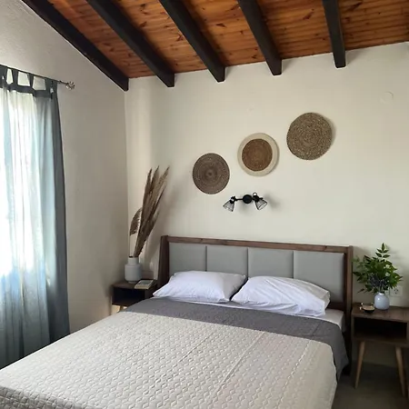 Tatil Evi Filira Achladies (Skiathos)