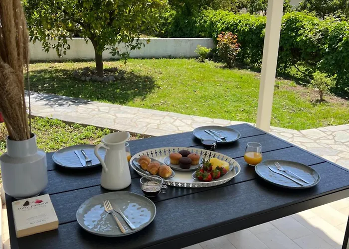 Ninemo Residences Skiathos 아파트 *