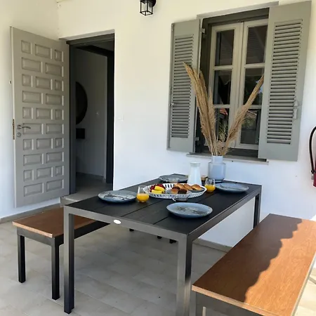 아파트 Ninemo Residences Skiathos *
